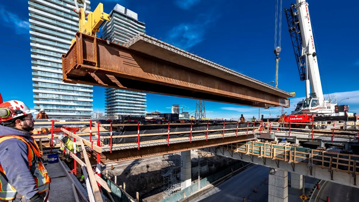 gardiner_expressway-girder_placement-1.jpg